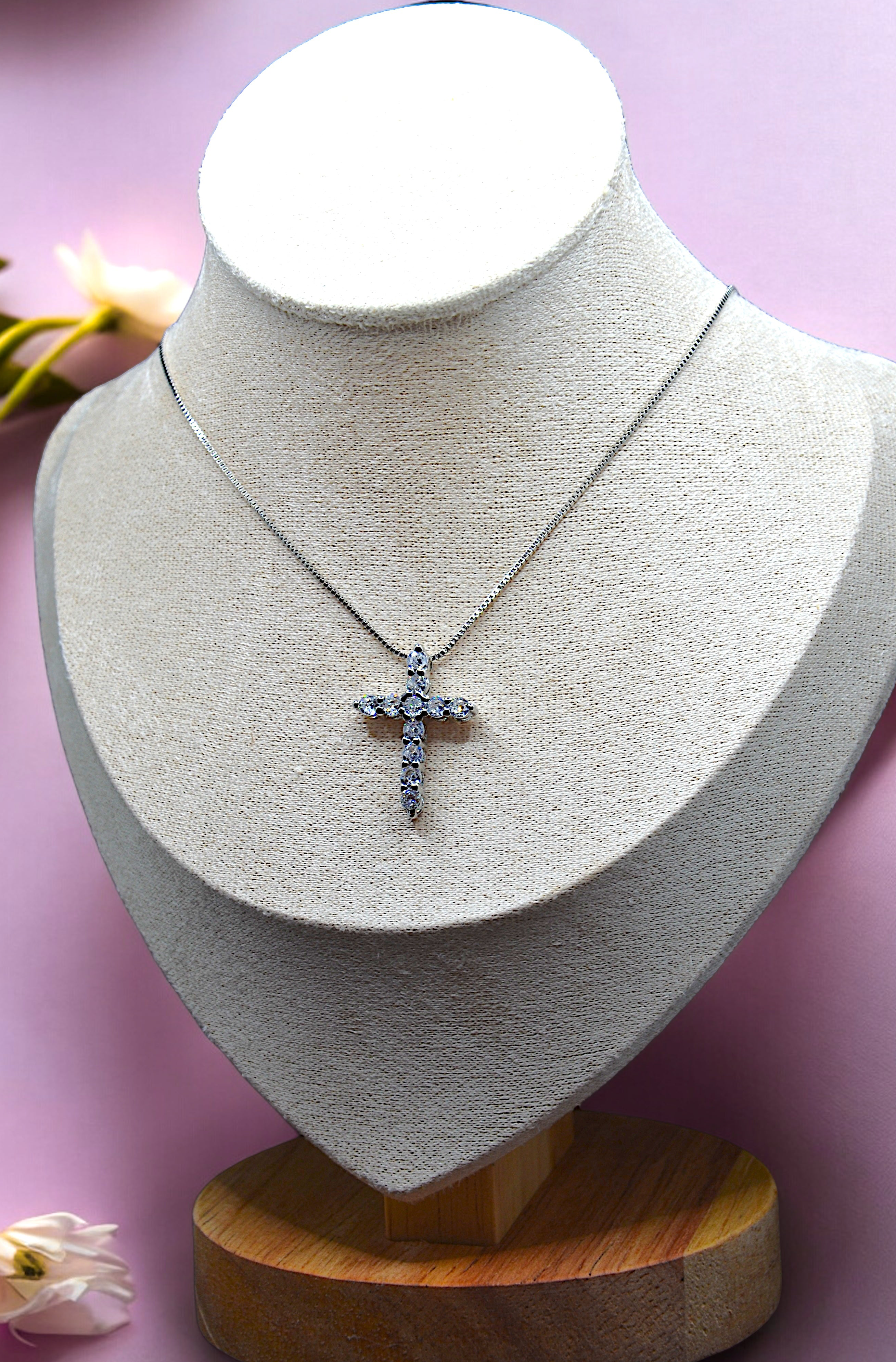 COLLANA CROCE ZIRCONI