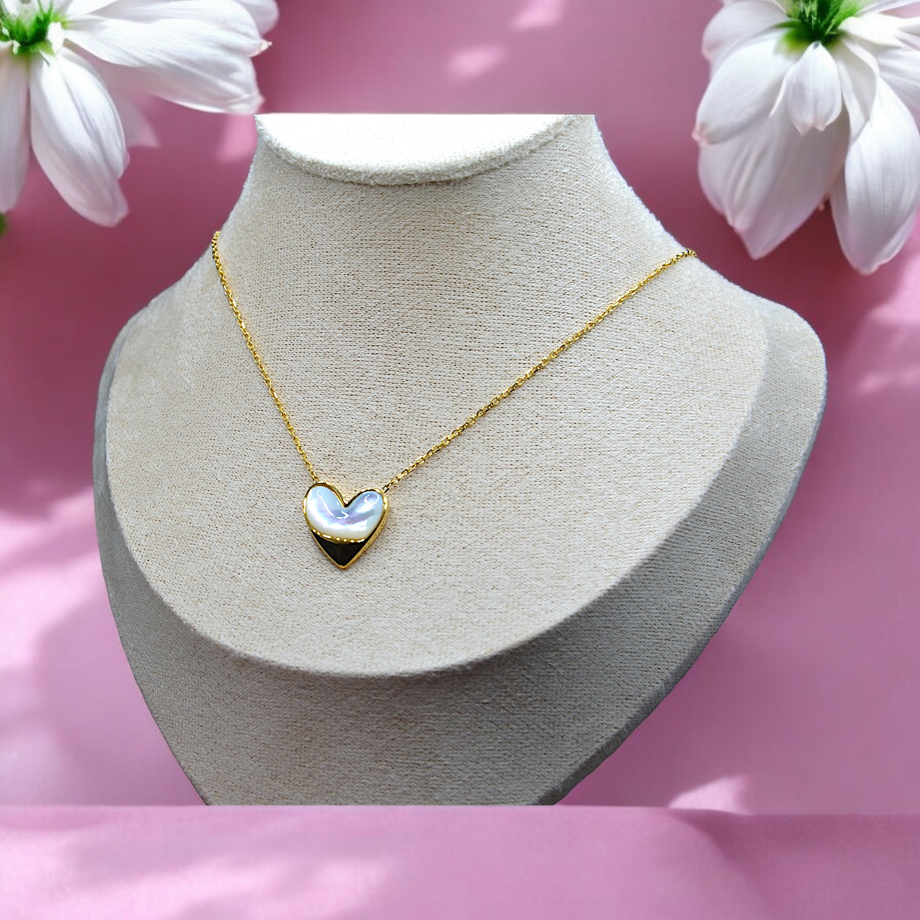 COLLANA CUORE MADREPERLA